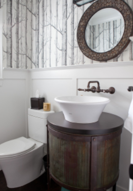 5 stiluri de tapet inspirate din natură pentru o baie mai relaxantă