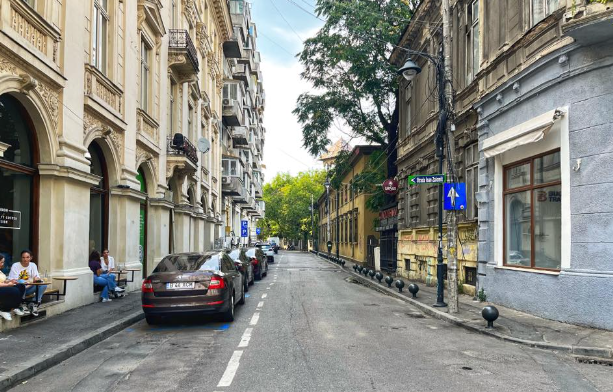 Cum arătau străzile Bucureștiului în primele zile ale „revoluției parcărilor”