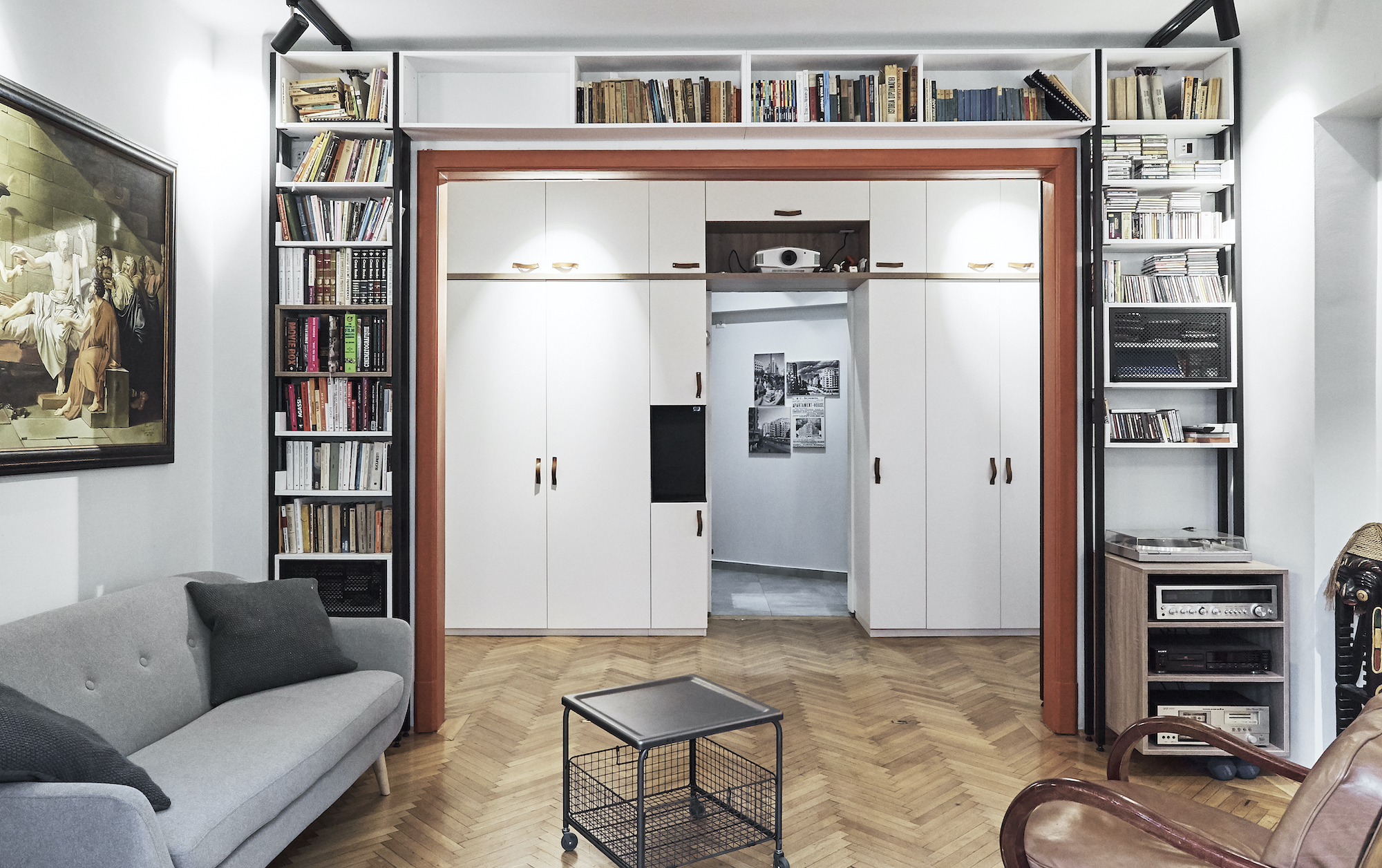 Cum arată un apartament premiat la Bienala de Arhitectură și cât costă în cel mai cunoscut cartier din centrul Bucureștiului